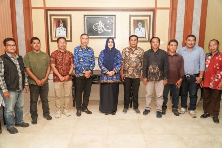 Jalin Kemitraan, PWI NTB Silaturahmi dengan Wagub Indah