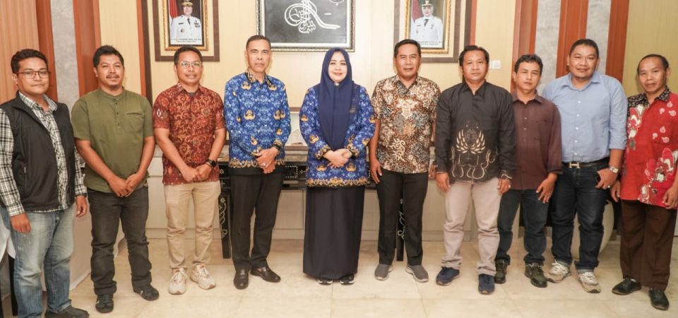 Jalin Kemitraan, PWI NTB Silaturahmi dengan Wagub Indah