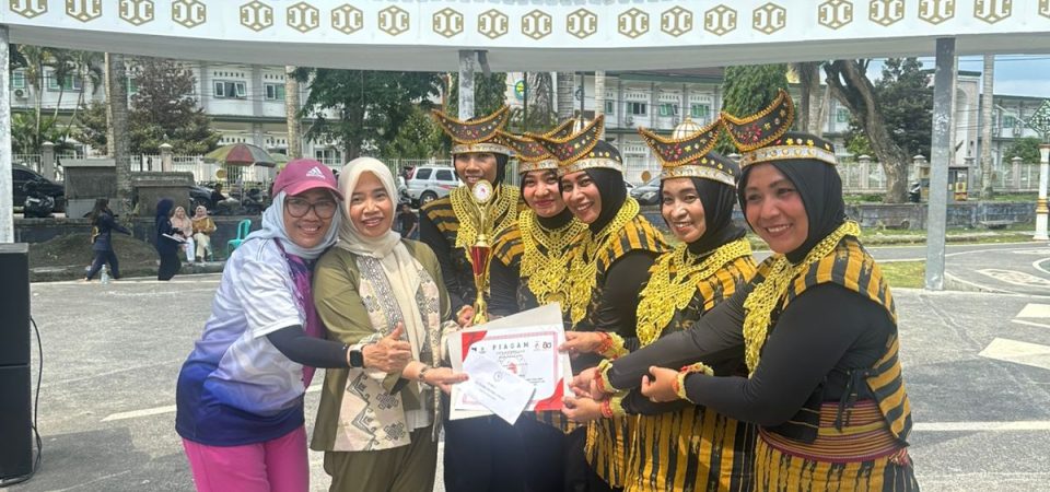 Lomba Senam Kreasi PORPI 2025 Ikut  Meriahkan HUT ke – 80 Loteng