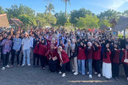 IPNW Award Jilid III Meledak, 332 Kader NW Hadir