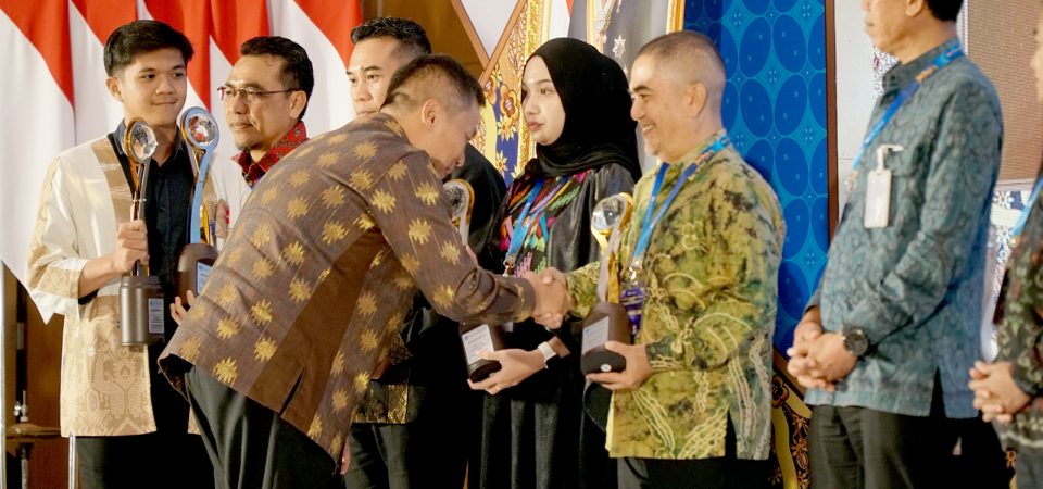 Bank NTB Syariah Raih Penghargaan “Bank Dengan Sinergi Program Akselerasi QRIS Terbaik” pada Anugerah BI NTB 2025
