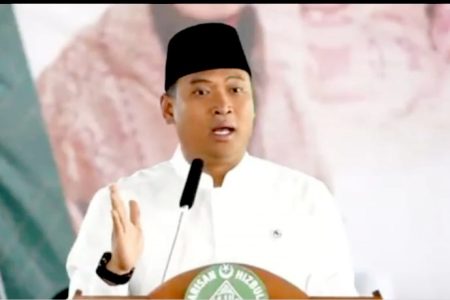 Di Hadapan Warga NW, Wamen Pertanian : Presiden Prabowo Tambah kuota dan Turunkan Harga Pupuk 20 Persen