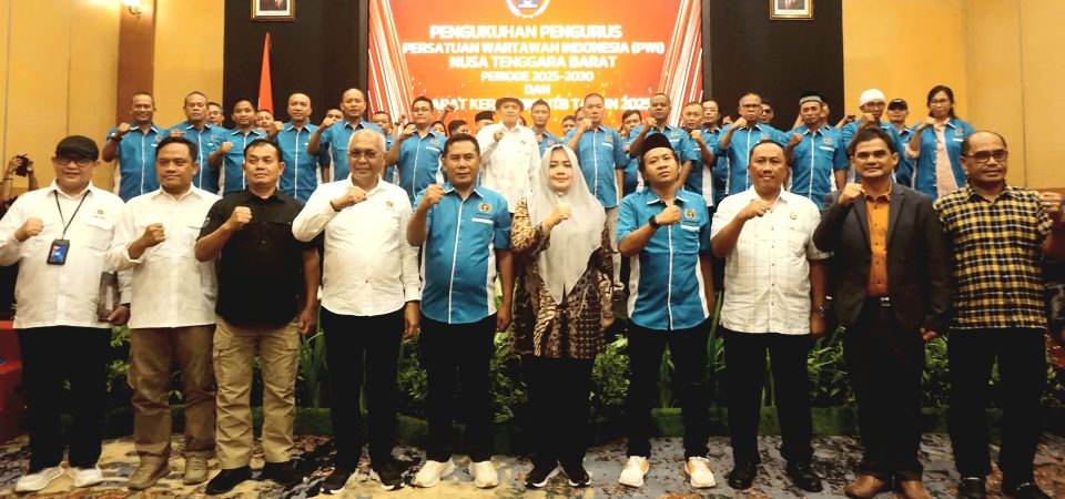 Pengurus PWI NTB 2025-2030 Resmi Dilantik, Momentum Perkuat Jati Diri Pers dan Bidik Tuan Rumah HPN 2027