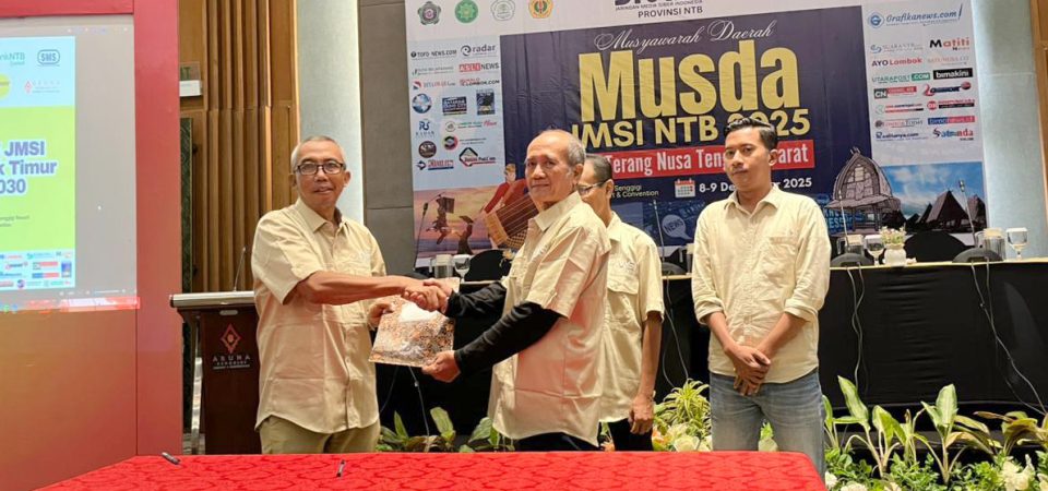 Ketua JMSI NTB H. Boy Mashudi Lantik Pengcab JMSI Lotim