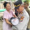 Geger! Bayi Perempuan Ditemukan Terbungkus Plastik di Teras Rumah Warga Kayangan