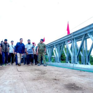 Pastikan Akses Warga Lotim Normal Gubernur Iqbal Tinjau Desa Perigi dan Jurit