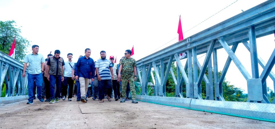 Pastikan Akses Warga Lotim Normal Gubernur Iqbal Tinjau Desa Perigi dan Jurit