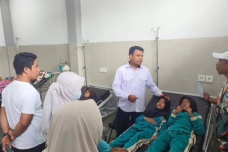 Usai Minum Susu MBG Diduga Expired, 38 Murid SD Keracunan