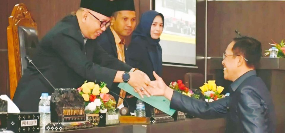 Dewan Mulai Bahas Raperda Tentang Kepariwisataan dan Pengakuan dan Perlindungan Masyarakat Hukum Adat