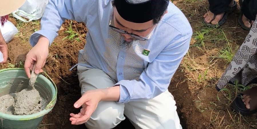 Ketum PBNW Lakukan Groundbreaking Pembangunan Pontren NW Pertama di Sumut