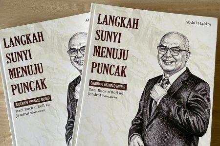 Di Antara Dentum dan Doa: Jalan Sunyi Seorang Jurnalis