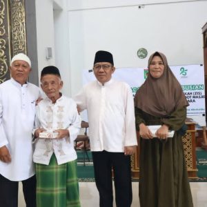 Diserahkan Bupati, Baznas KLU Serahkan ZIS Kepada 199 Penerima