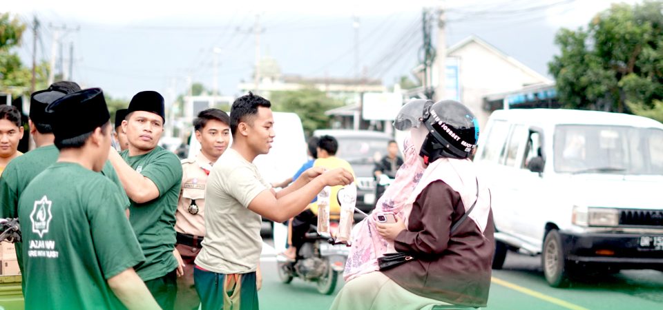 Sambut HADI ke – 73 NW, LAZAH NW Mengawali Gerakan 73.000 Takjil Gratis