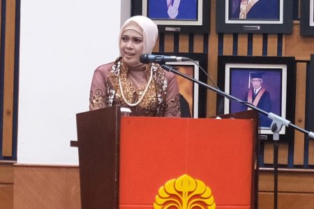 Encop Sopia Raih Gelar Doktor Bidang Ilmu Politik di Universitas Indonesia