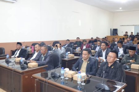 Pansus DPRD KLU Sampaikan Laporan LKPJ 2025, Soroti Kinerja dan Pengelolaan Anggaran Daerah