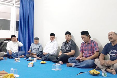 PWI NTB Gelar Doa Bersama untuk Sekjend PWI Alm. Zulmansyah Sekedang, Ikliluddin: Kita Kehilangan Sosok Guru yang Inspirator