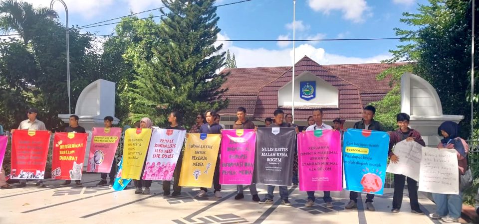 Peringati Hari Kebebasan Pers, PWI dan Organisasi Pers NTB Kecam Marak Kasus Intimidasi Jurnalis