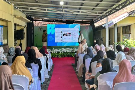 100 Pelaku IKM Praya Ikuti Bimtek Pemasaran Digital dari BRIN