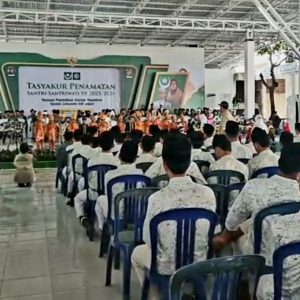 Hadiri Tasyakur Penamatan Santri Syaikh Zainuddin NW, Ketum PBNW Ingatkan Santri Jangan Lupa Almamater