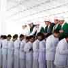 Tradisi Cukuran Massal bagi Thullab Baru Ma’had DQH NW Peninggalan Maulanasyaikh Terus Dilestarikan