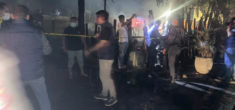 Kapolresta Loteng Dampingi Kapolda NTB Tinjau Langsung Kebakaran Dusun Sade
