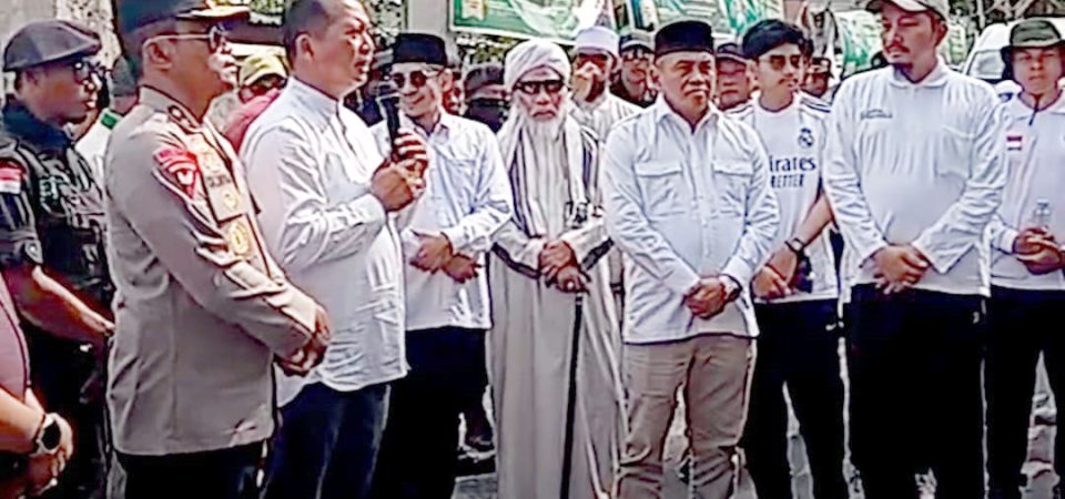 Jelang Hultah ke – 91 Madrasah NWDI, Gubernur dan Kapolda NTB Lepas Jalan Sehat