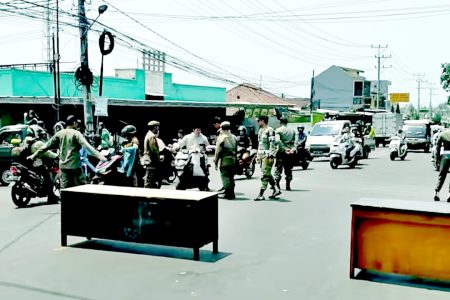 Kawal Pawai Akbar Hultah ke – 91 Madrasah NWDI di Anjani, Polres Lotim Terjunkan 220 Personel