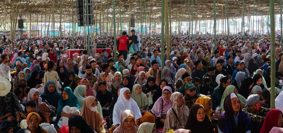 Puncak Hultah ke 91 Madrasah NWDI, Anjani jadi Lautan Manusia